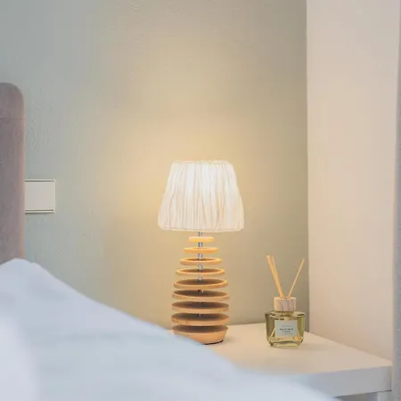 Rentaflat Hamburg 01 Am Bahnhof * Norderstedt