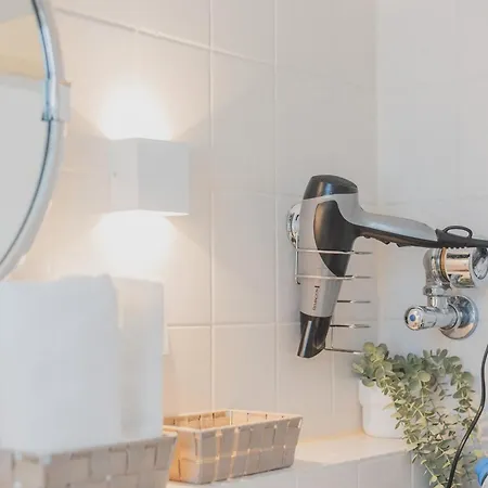 Rentaflat Hamburg 01 Am Bahnhof