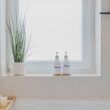 Rentaflat Hamburg 01 Am Bahnhof Lägenhet Norderstedt