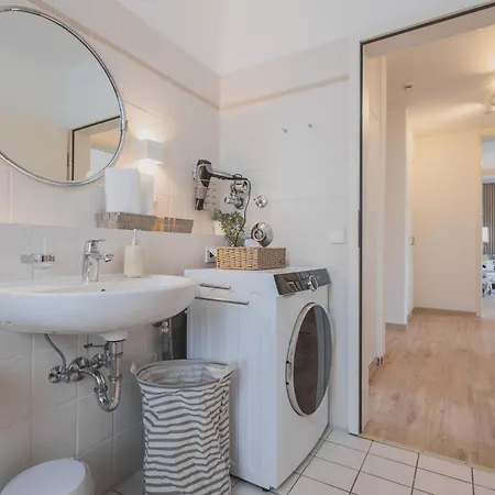 Rentaflat Hamburg 01 Am Bahnhof 아파트 노르더슈테트